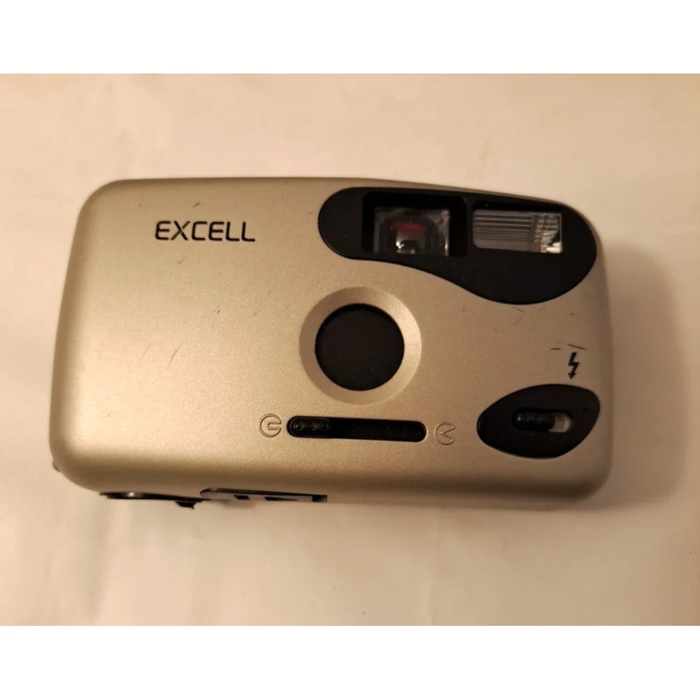 PANORAMA Excell WIDE PIC 35MM POINT & SHOOT FILM CAMERA w/ 28mm wide Angle lens
